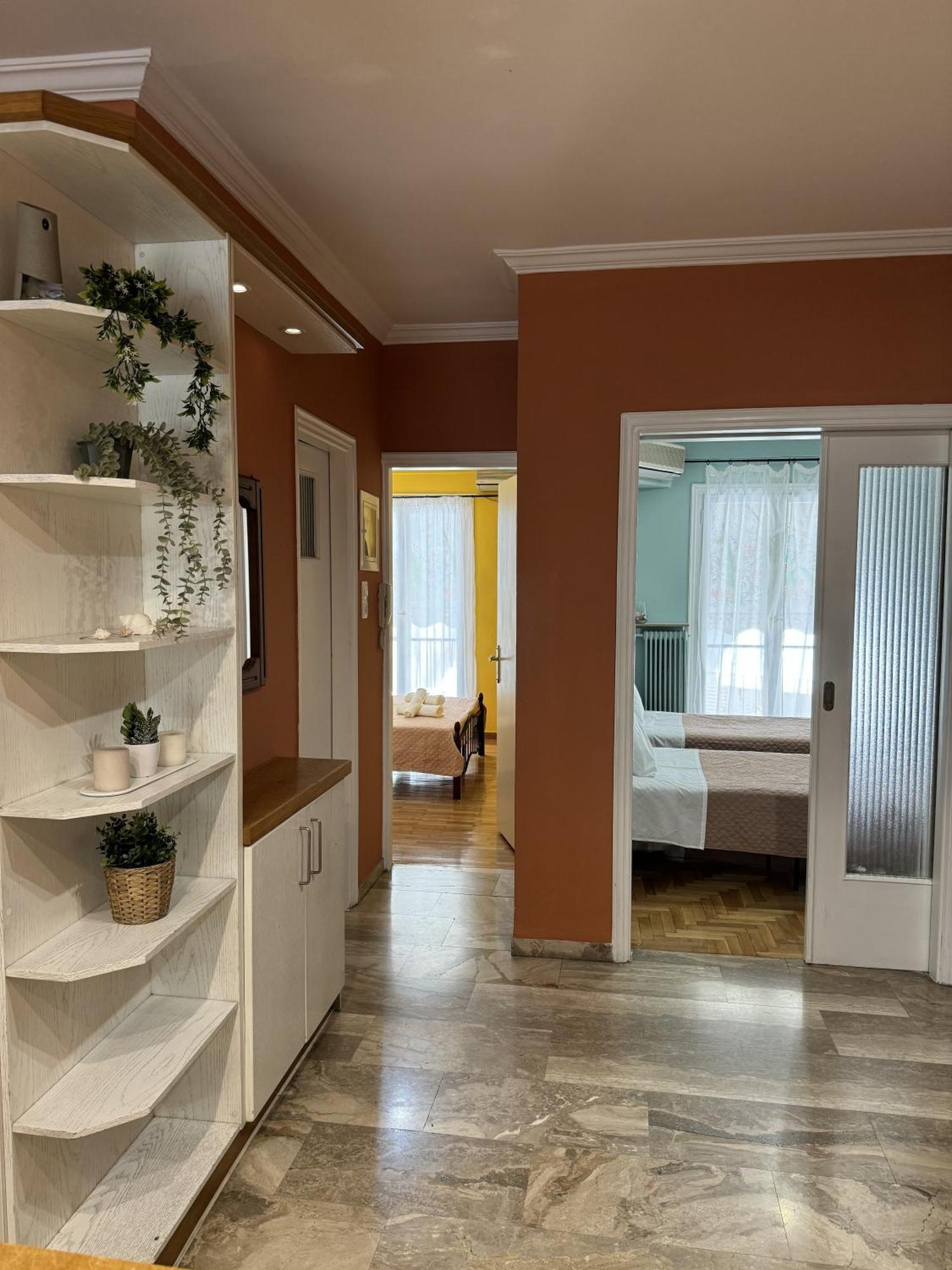 Cozy Apt Next To Acropolis Афины Экстерьер фото